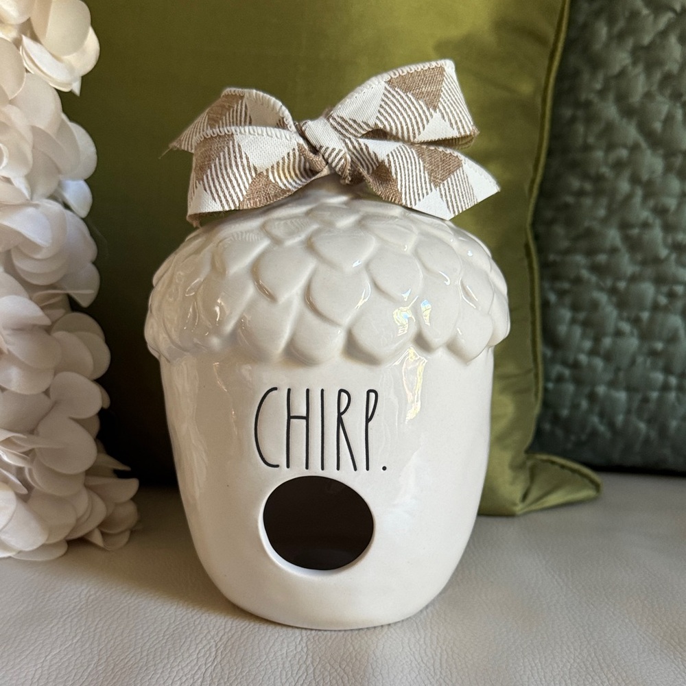 Rae Dunn “Chirp” Acorn Birdhouse